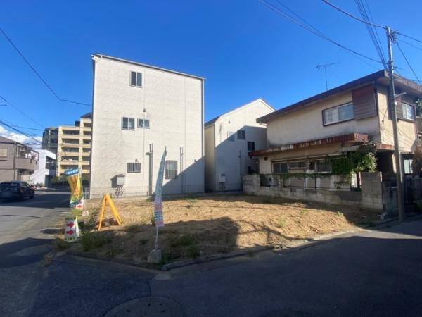 土地足立区大谷田５丁目 売地／建築条件付き／全２区画東京都足立区大谷田５丁目千代田線北綾瀬駅2190万円～2390万円