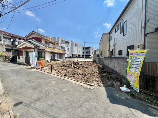 土地足立区綾瀬１丁目 売地／建築条件付き／全２区画東京都足立区綾瀬１丁目千代田線綾瀬駅4690万円