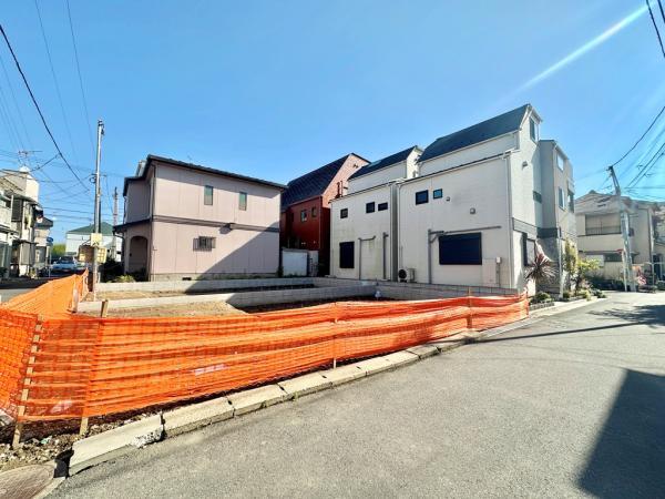 土地足立区中川５丁目 売地／建築条件なし／全２区画東京都足立区中川５丁目千代田常磐線亀有駅3490万円～3690万円