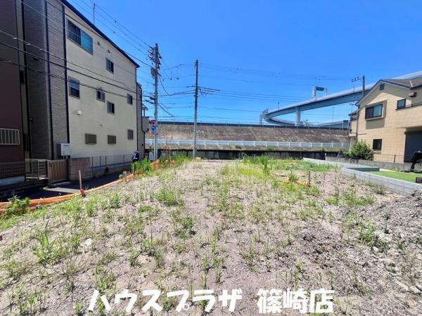 土地江戸川区西小松川町 売地／建築条件付き／全２区画東京都江戸川区西小松川町都営新宿線船堀駅3575万円～3930万円