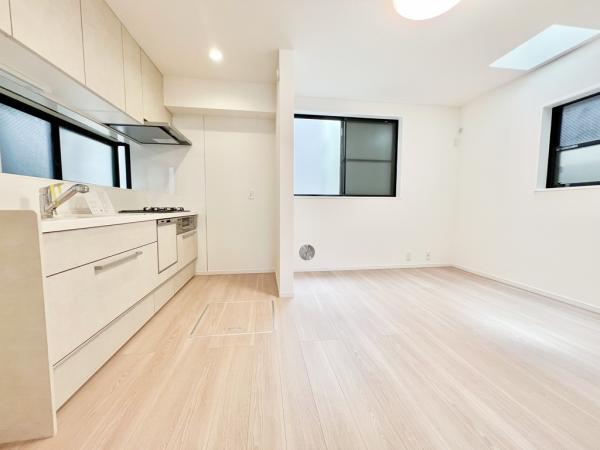 中古一戸建て足立区西新井４丁目 中古一戸建て東京都足立区西新井４丁目日暮里・舎人ライナー谷在家駅3699万円