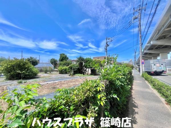 土地江戸川区春江町３丁目 売地／建築条件無し／全３区画東京都江戸川区春江町３丁目都営新宿線瑞江駅4580万円～4780万円