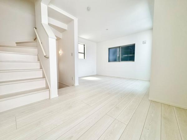 新築一戸建て北区中十条１丁目 新築一戸建て／全２棟東京都北区中十条１丁目JR京浜東北線東十条駅6980万円