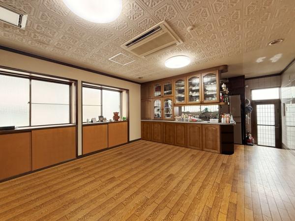 中古一戸建て江戸川区東葛西５丁目 中古賃貸併用住宅東京都江戸川区東葛西５丁目東西線葛西駅1億4800万円
