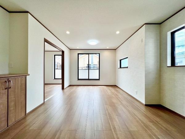 新築一戸建て江戸川区江戸川４丁目 新築一戸建て／全６棟東京都江戸川区江戸川４丁目都営新宿線一之江駅6290万円～6590万円