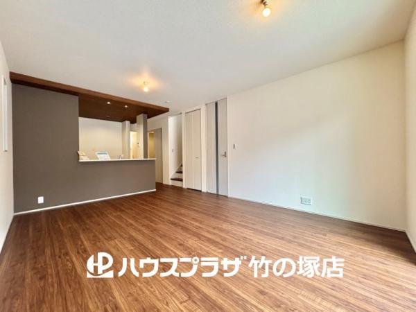 新築一戸建て足立区西竹の塚１丁目 新築一戸建て／全２棟東京都足立区西竹の塚１丁目東武伊勢崎線竹ノ塚駅6980万円～7080万円