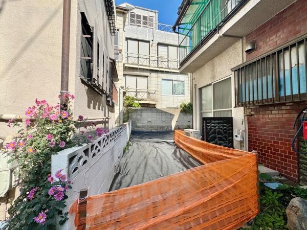 土地北区赤羽西２丁目 売地／建築条件なし東京都北区赤羽西２丁目JR埼京線赤羽駅2400万円