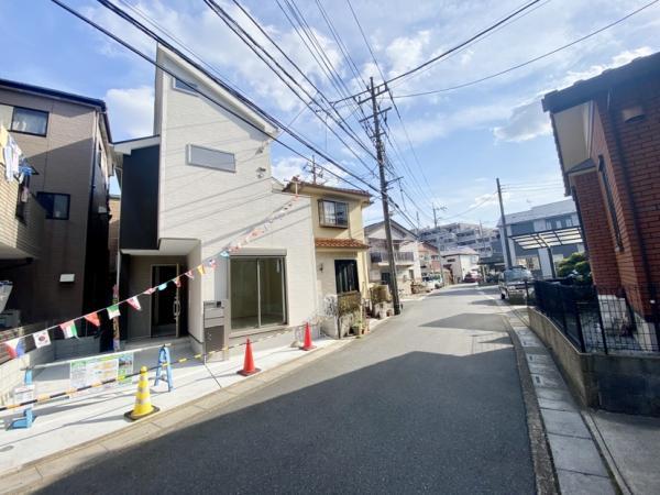新築一戸建て三郷市高州１丁目 新築一戸建て埼玉県三郷市高州１丁目つくばエクスプレス三郷中央駅3480万円