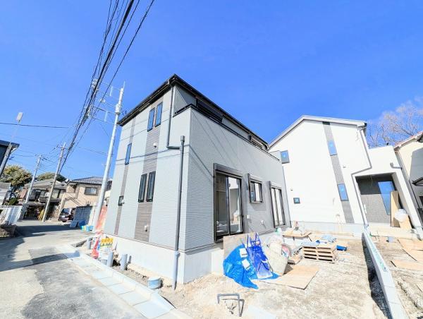 新築一戸建て足立区神明３丁目 新築一戸建て／全３棟東京都足立区神明３丁目つくばエクスプレス八潮駅4290万円