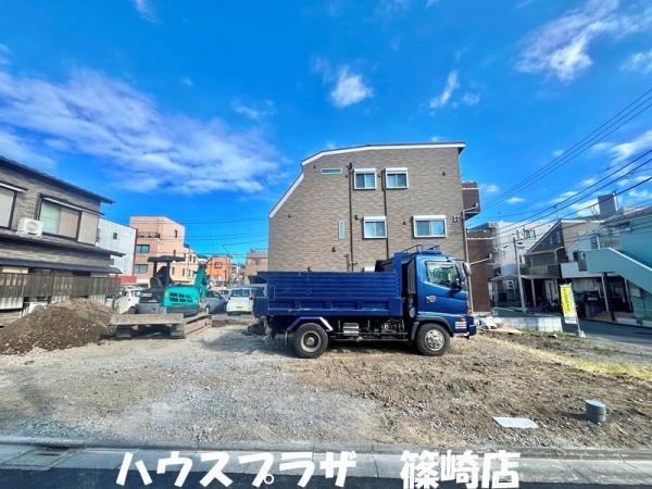 土地江戸川区南篠崎町１丁目 売地／建築条件なし／全３区画東京都江戸川区南篠崎町１丁目都営新宿線瑞江駅4990万円～5990万円