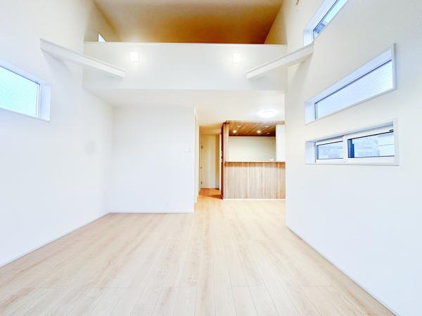 新築一戸建て足立区佐野２丁目 新築一戸建て／全２棟東京都足立区佐野２丁目千代田線北綾瀬駅5680万円