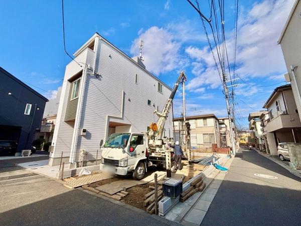新築一戸建て足立区中央本町３丁目 新築一戸建て東京都足立区中央本町３丁目東武伊勢崎線梅島駅7199万円