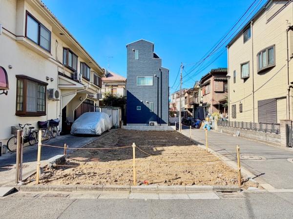 土地足立区綾瀬６丁目 売地／建築条件なし東京都足立区綾瀬６丁目東京メトロ千代田線綾瀬駅5780万円