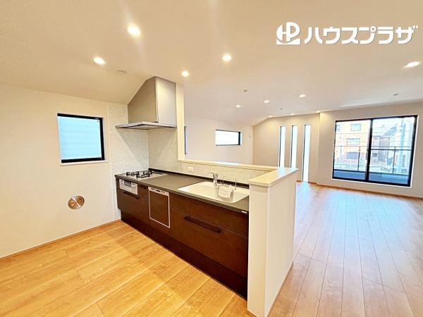 新築一戸建て葛飾区堀切１丁目 新築一戸建て／全２棟東京都葛飾区堀切１丁目京成本線堀切菖蒲園駅5780万円～6380万円