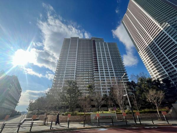 中古マンションアーバンドック　パークシティ豊洲東京都江東区豊洲２丁目東京メトロ有楽町線豊洲駅1億5900万円