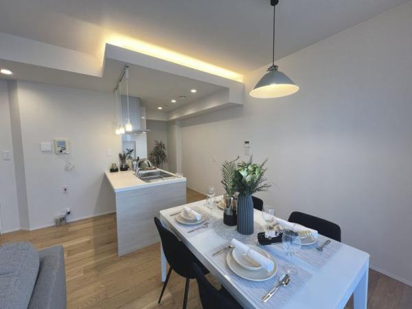 中古マンションアーバンドック　パークシティ豊洲東京都江東区豊洲２丁目東京メトロ有楽町線豊洲駅1億5900万円