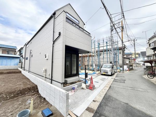 新築一戸建て市川市香取１丁目 新築一戸建て／全３棟千葉県市川市香取１丁目東京メトロ東西線行徳駅5680万円～6790万円
