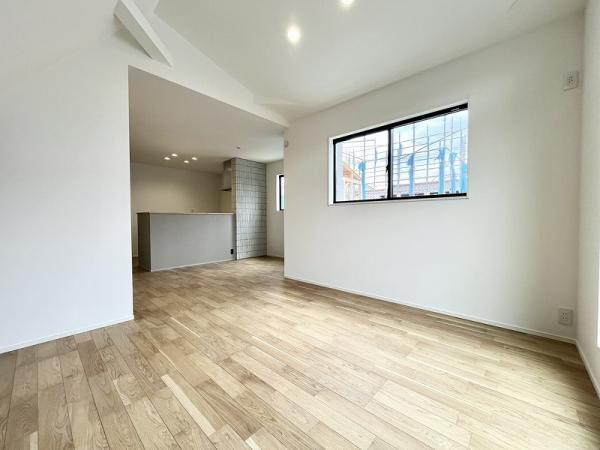 新築一戸建て市川市香取１丁目 新築一戸建て／全３棟千葉県市川市香取１丁目東京メトロ東西線行徳駅5680万円～6790万円