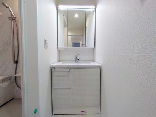 新築一戸建て市川市相之川１丁目 新築一戸建て／全２棟千葉県市川市相之川１丁目東京メトロ東西線南行徳駅4880万円～5180万円