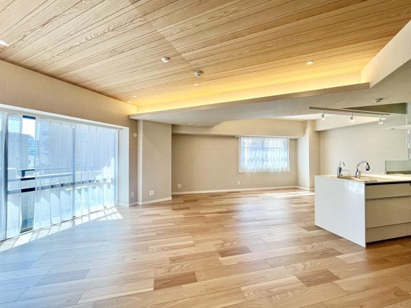 中古マンション四谷ガーデニア東京都新宿区住吉町都営新宿線曙橋駅1億2300万円